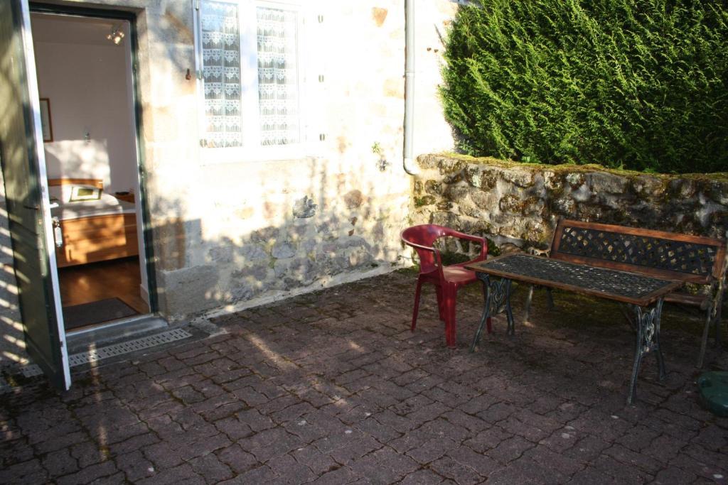 Auberge De Saint Julien Aux Bois Eksteriør billede