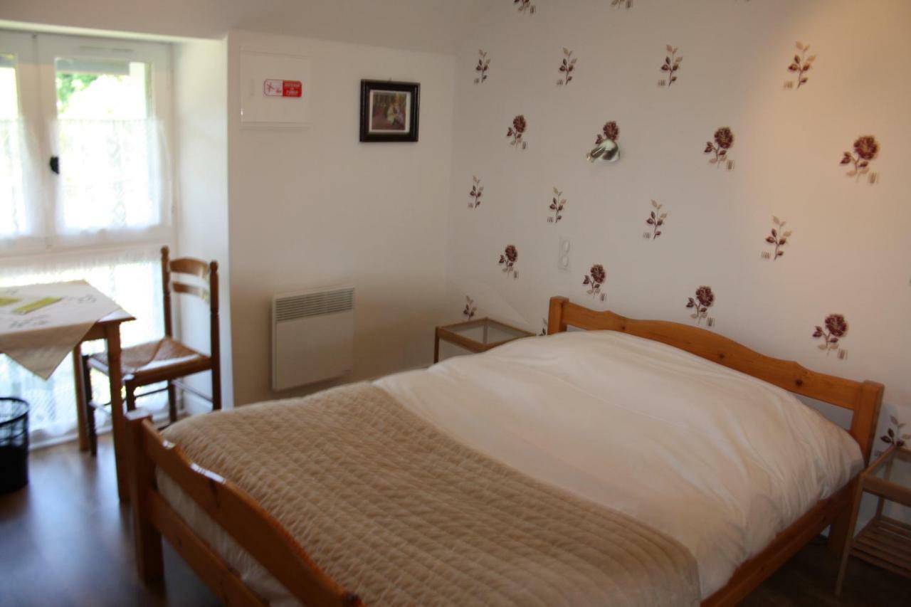 Auberge De Saint Julien Aux Bois Eksteriør billede